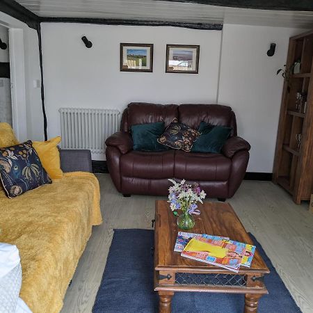 Ashleworth Characterful 2 Bed Cottage, Quiet Village Setting מראה חיצוני תמונה